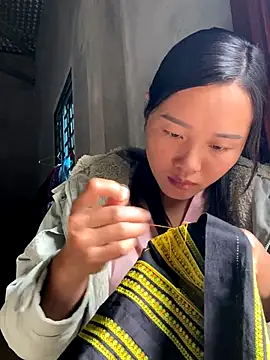 Pii x online show from October 2025 01:28:02 AM