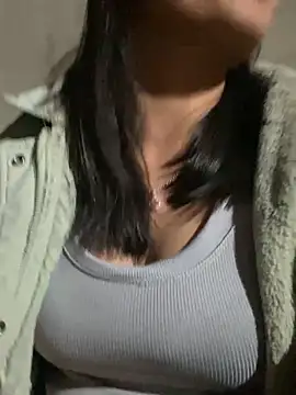 Pii x online show from November 2025 03:17:01 PM