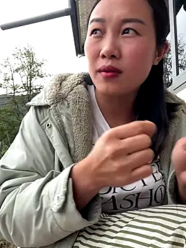 Pii x online show from November 2025 01:43:02 AM