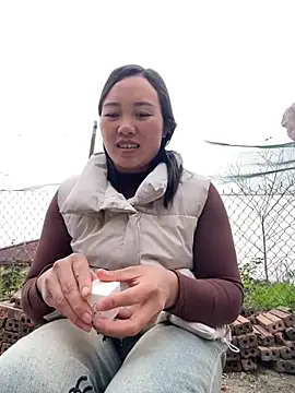 Pii x online show from December 2025 06:45:02 AM