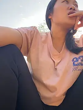 Pii x online show from November 2025 01:48:02 AM