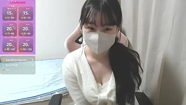 hinako08 online show from October 2025 04:37:02 AM