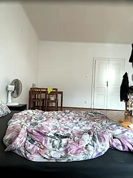 Twinklelove25 online show from October 2025 08:05:02 AM