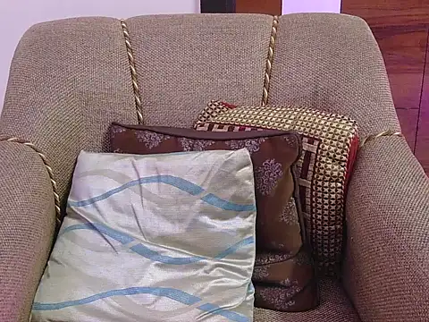 cute zaraa online show from November 2025 05:18:02 AM