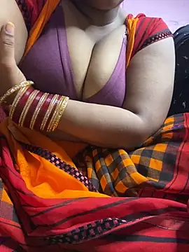 Snapshot of AngooriSex chatting on October 2025 05:52:01 AM AngooriSex online show from October 2025 05:52:01 AM