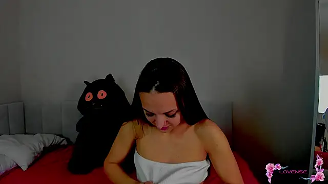 Snapshot of Mili_Milash chatting on March 2026 11:03:01 AM Mili Milash online show from March 2026 11:03:01 AM