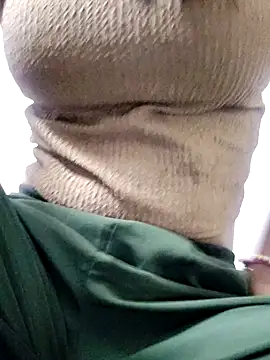 Snapshot of AnkitaVibes chatting on November 2025 05:06:02 PM AnkitaVibes online show from November 2025 05:06:02 PM