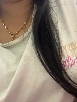 Hot Meadow online show from March 2026 02:50:01 PM