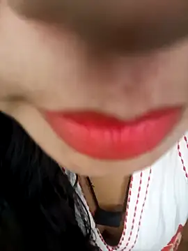 Rashmi 011 online show from October 2025 06:31:02 PM