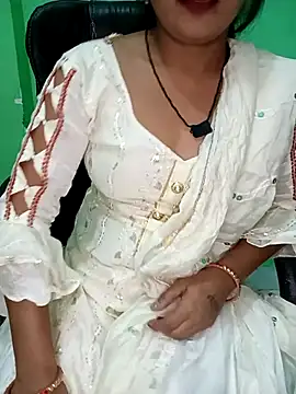 Rashmi 011 online show from October 2025 04:53:01 PM
