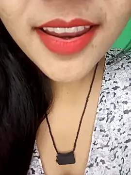 Rashmi 011 online show from October 2025 03:35:01 PM