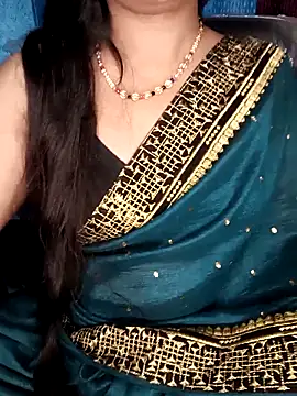 Snapshot of Rashmi_011 chatting on April 2026 11:49:02 PM Rashmi 011 online show from April 2026 11:49:02 PM