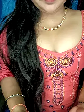 Snapshot of Rashmi_011 chatting on April 2026 02:29:02 AM Rashmi 011 online show from April 2026 02:29:02 AM