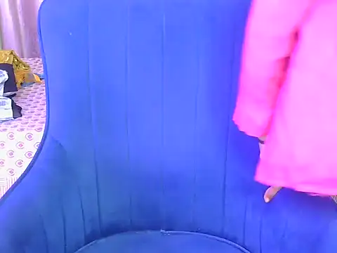 yours-angell online show from October 2025 06:00:02 AM