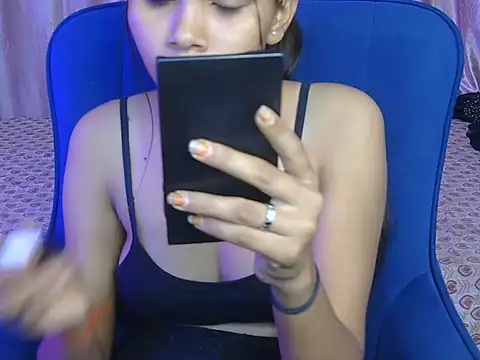 yours-angell online show from November 2025 04:45:02 AM