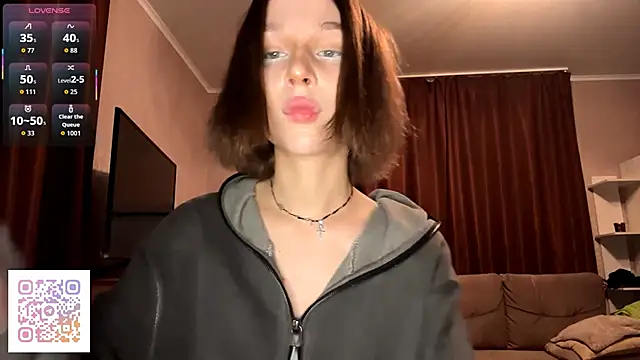 Snapshot of TerrellSroufe chatting on November 2025 07:18:02 PM TerrellSroufe online show from November 2025 07:18:02 PM