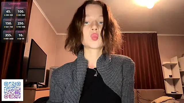 Snapshot of TerrellSroufe chatting on December 2025 07:35:01 PM TerrellSroufe online show from December 2025 07:35:01 PM