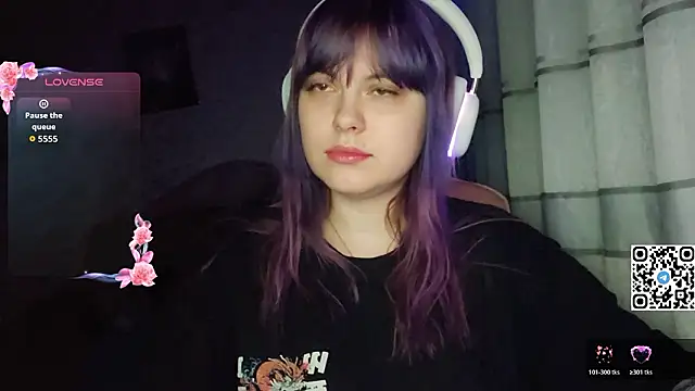 KristiBloom online show from February 2026 07:25:01 PM