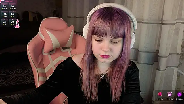 KristiBloom online show from March 2026 09:43:02 PM