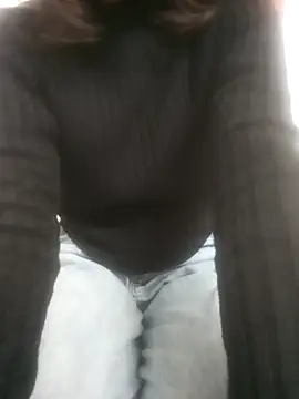 anshika sharma20 online show from December 2025 05:03:02 PM