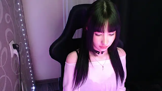 NaemiiBlush online show from December 2025 11:48:02 AM