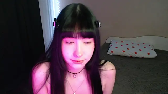 Snapshot of NaemiiBlush chatting on November 2025 10:20:01 AM NaemiiBlush online show from November 2025 10:20:01 AM