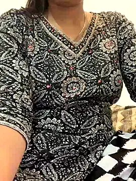 bindiyarani01 online show from November 2025 09:25:01 AM