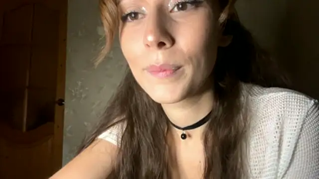 SophieDescoteaux online show from October 2025 08:53:02 PM