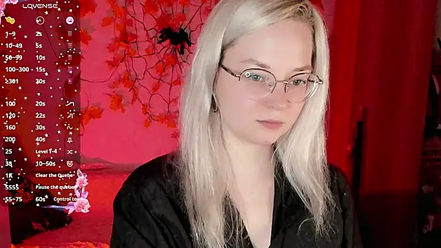 HoneyDazzle online show from November 2025 09:18:02 PM