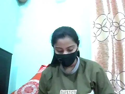 daisy-03 online show from December 2025 08:10:01 PM