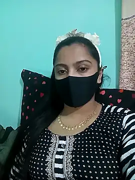 daisy-03 online show from December 2025 06:58:02 PM