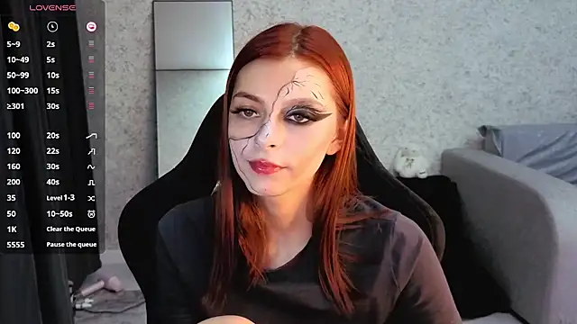 Snapshot of kitti_sweett chatting on October 2025 06:15:01 PM kitti sweett online show from October 2025 06:15:01 PM