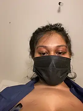 Monica  Bellucci   online show from March 2026 05:07:01 PM