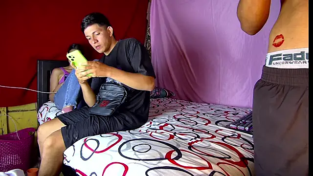 vale only online show from October 2025 12:23:02 AM