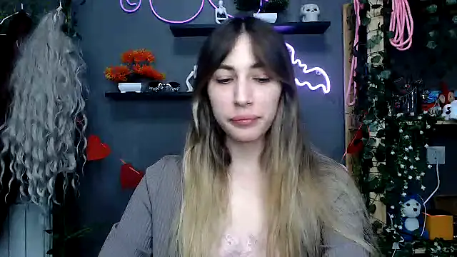 Snapshot of Walleriana chatting on October 2025 09:17:02 PM Walleriana online show from October 2025 09:17:02 PM