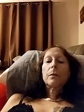 Snapshot of Spicylady1234 chatting on December 2025 01:53:02 AM Spicylady1234 online show from December 2025 01:53:02 AM