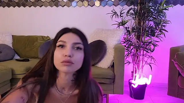 Ashley luxx online show from February 2026 07:06:02 AM