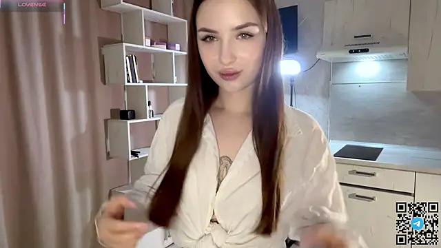 RinaModel online show from December 2025 08:10:01 PM