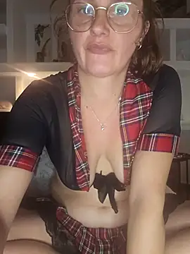 xcrazzycat online show from March 2026 09:49:01 PM