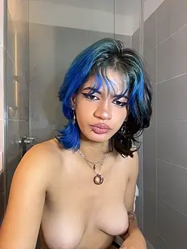 sukulaurens online show from April 2026 09:39:33 PM