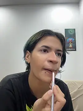 sukulaurens online show from July 2026 03:50:02 AM