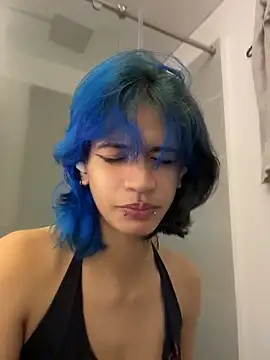 sukulaurens online show from March 2026 07:08:01 PM