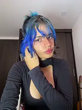 sukulaurens online show from April 2026 05:52:02 PM