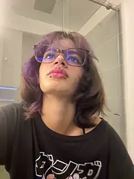 sukulaurens online show from October 2025 07:15:02 PM