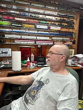 Jcaspen online show from April 2026 12:28:01 PM