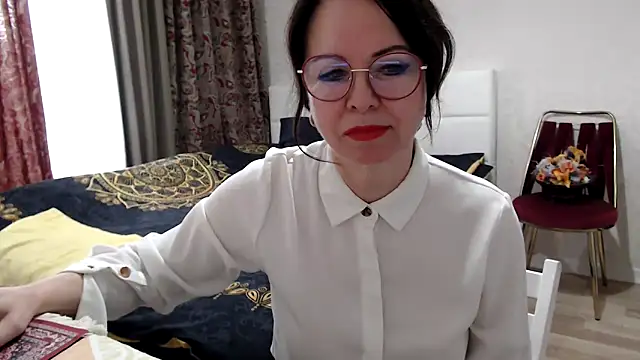 Snapshot of Arisa5000 chatting on February 2026 06:33:01 AM Arisa5000 online show from February 2026 06:33:01 AM