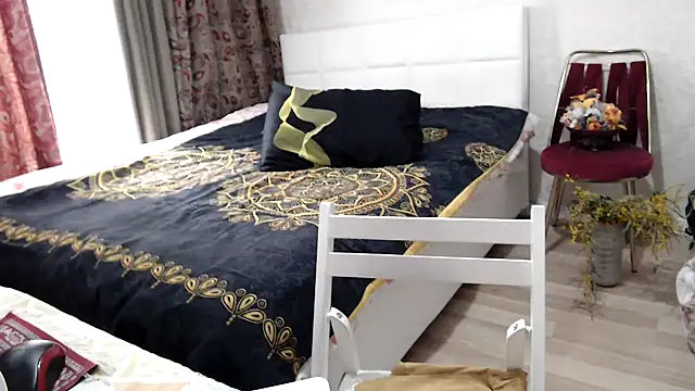 Arisa5000 online show from April 2026 06:19:02 AM