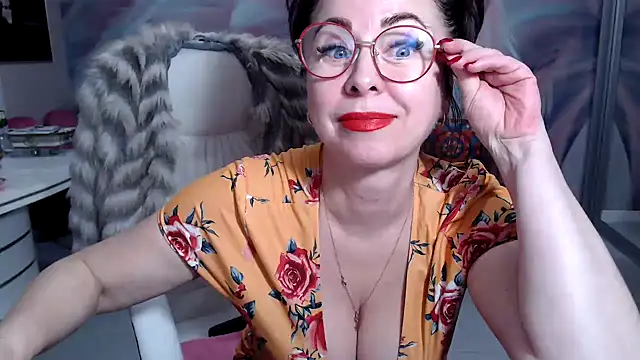 Arisa5000 online show from October 2025 02:36:02 PM