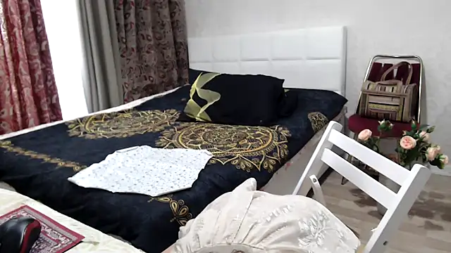 Arisa5000 online show from May 2026 11:57:01 AM