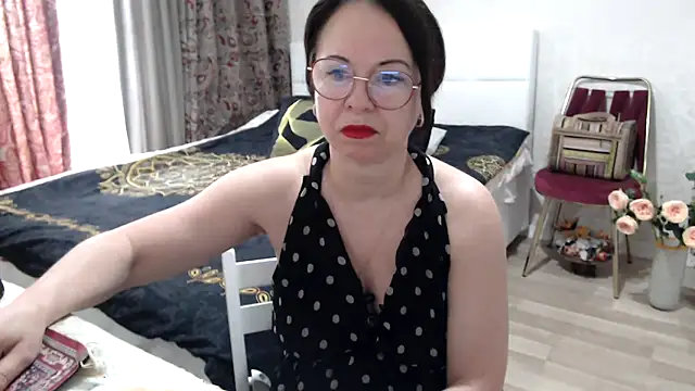 Arisa5000 online show from April 2026 06:09:02 AM